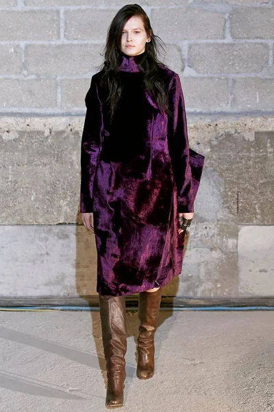 Look 19